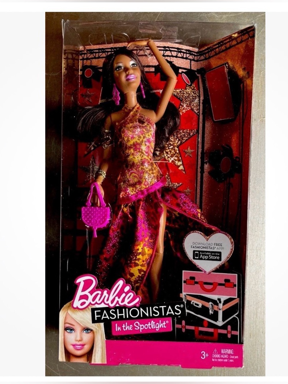Barbie Fashionistas Nikki In The Spotlight Doll Y7498 New Mattel 2013